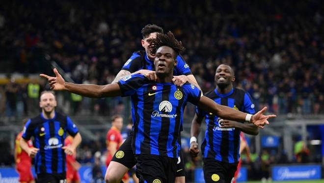 13ª victoria consecutiva, el Inter de Milán conquistó la cancha del Diablo de la Serie A